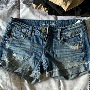 Women’s American Eagle jean shorts WITH TAGS